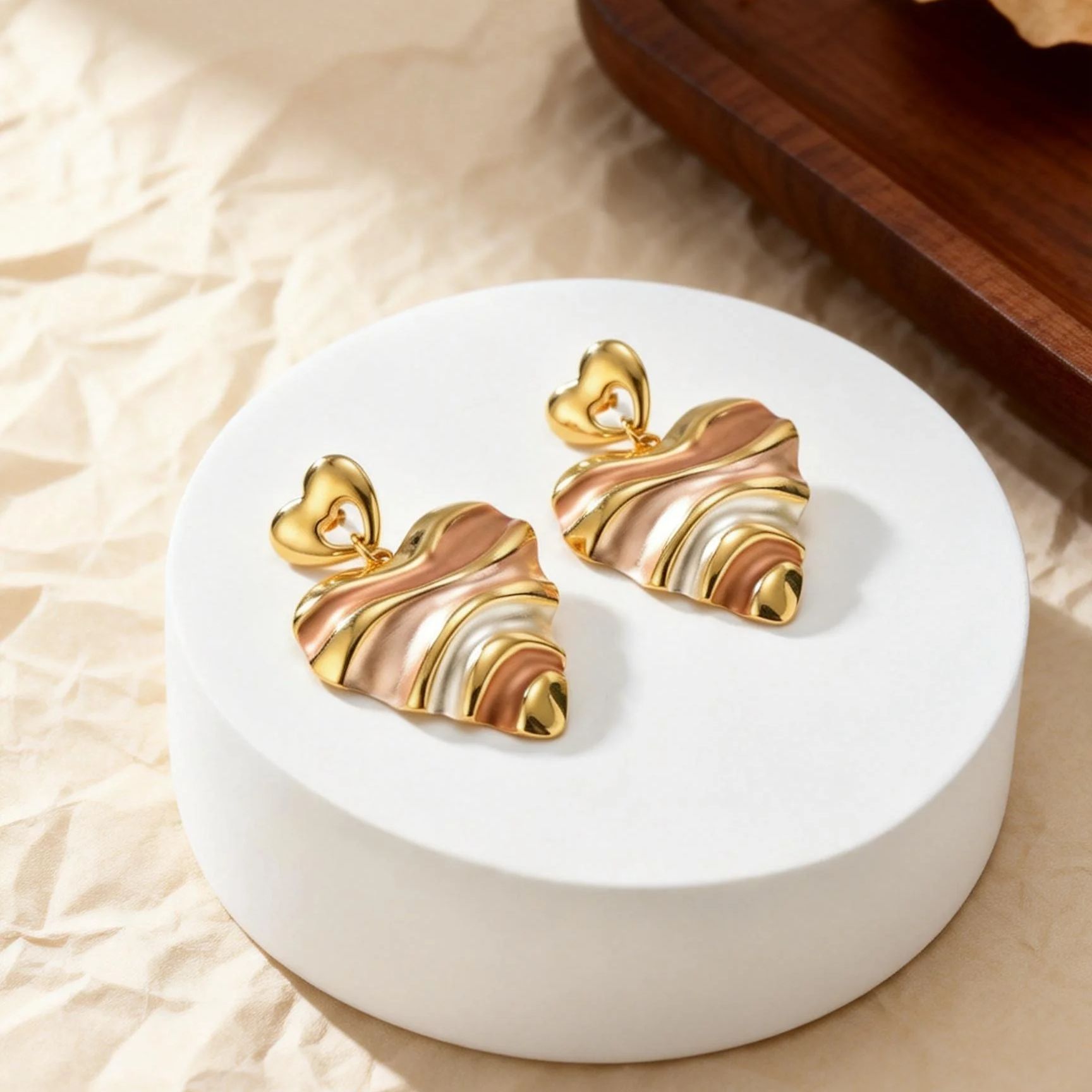 Women Stud Earrings for Women  - огляд і ціна Vintage Fashion Ads